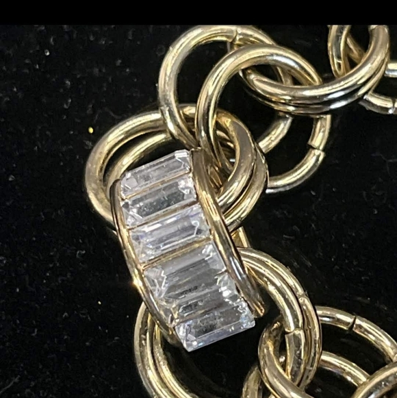 Alfani Gold Tone & Baquette Crystal Link Bracelet 7” - 9” beautiful see photos - Picture 2 of 3